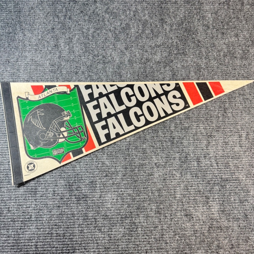 Vintage 90's Atlanta Falcons Pennant Wincraft‎ NFL Football Collectibles